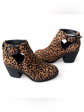 Cheetah Leopard Cut-Out Ankle Bootie Block Heel Booties Size 8.5 Fall Boots